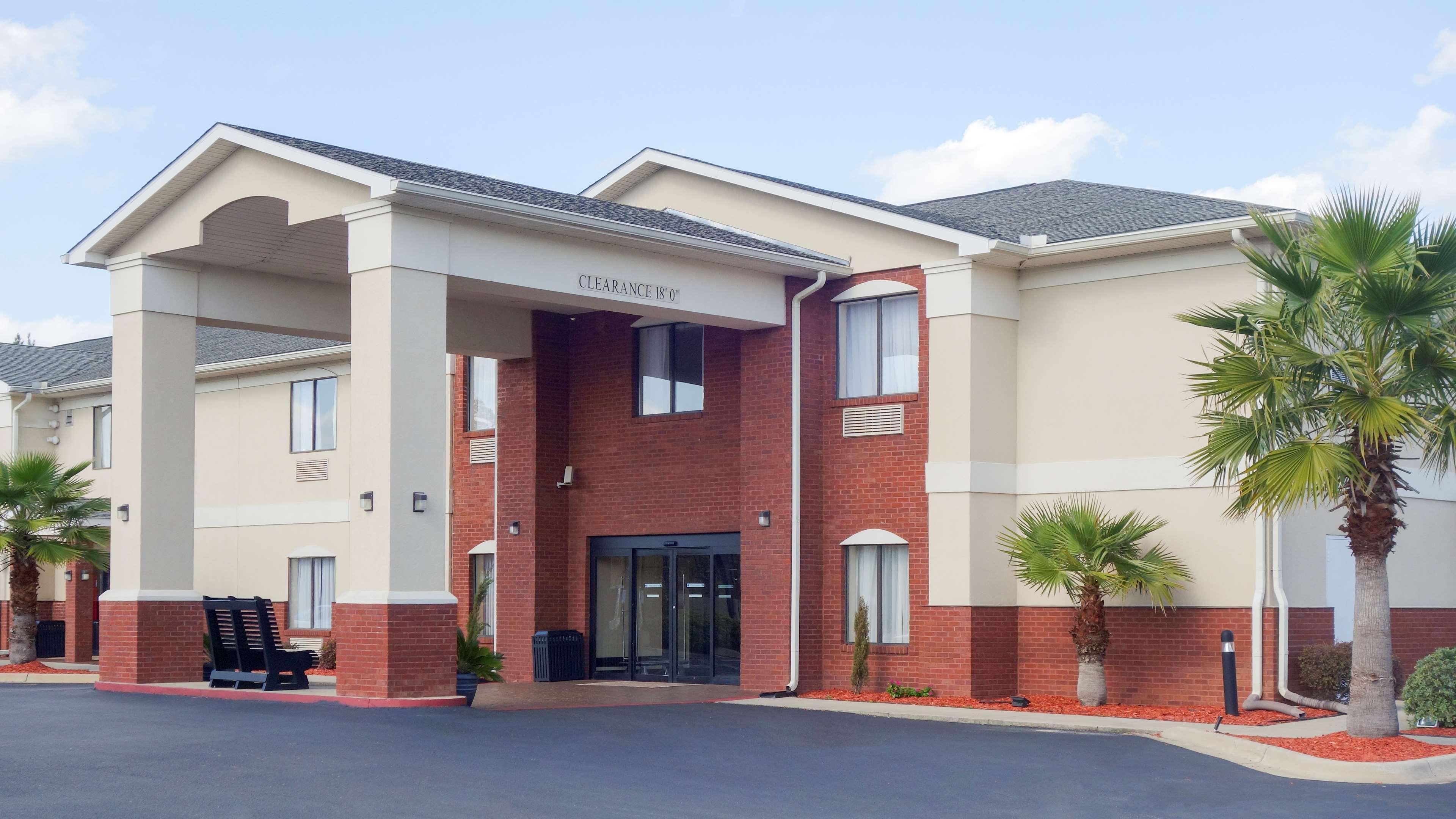 Country Inn & Suites By Radisson, Midway - Tallahassee West Экстерьер фото