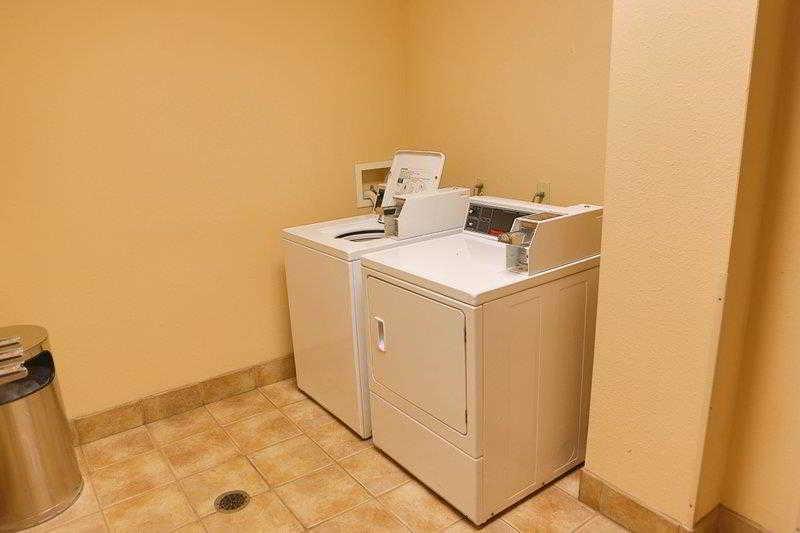 Country Inn & Suites By Radisson, Midway - Tallahassee West Экстерьер фото
