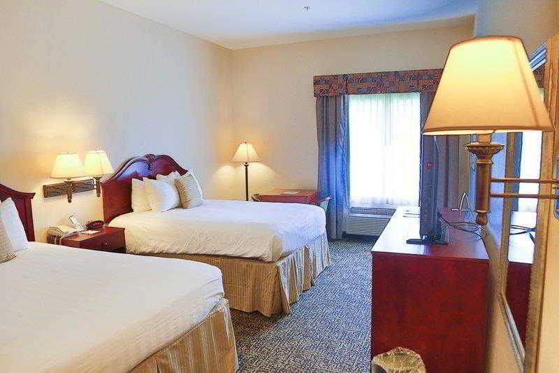 Country Inn & Suites By Radisson, Midway - Tallahassee West Экстерьер фото