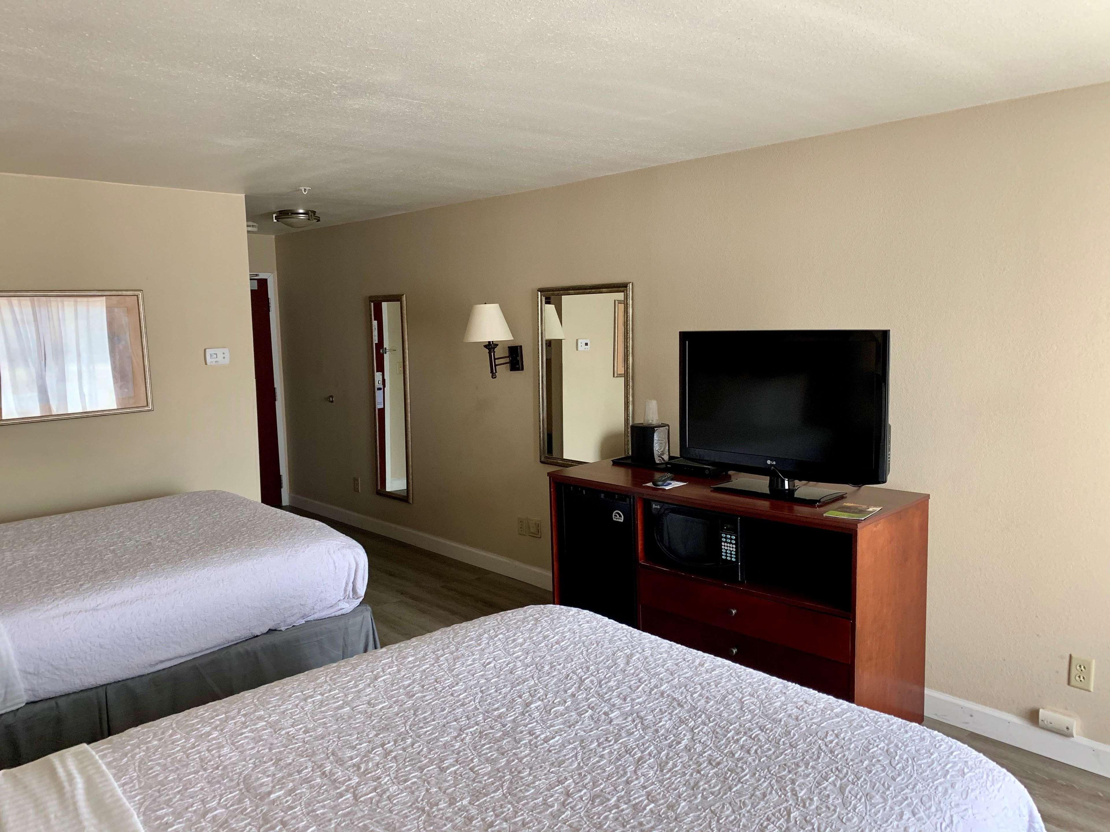 Country Inn & Suites By Radisson, Midway - Tallahassee West Экстерьер фото